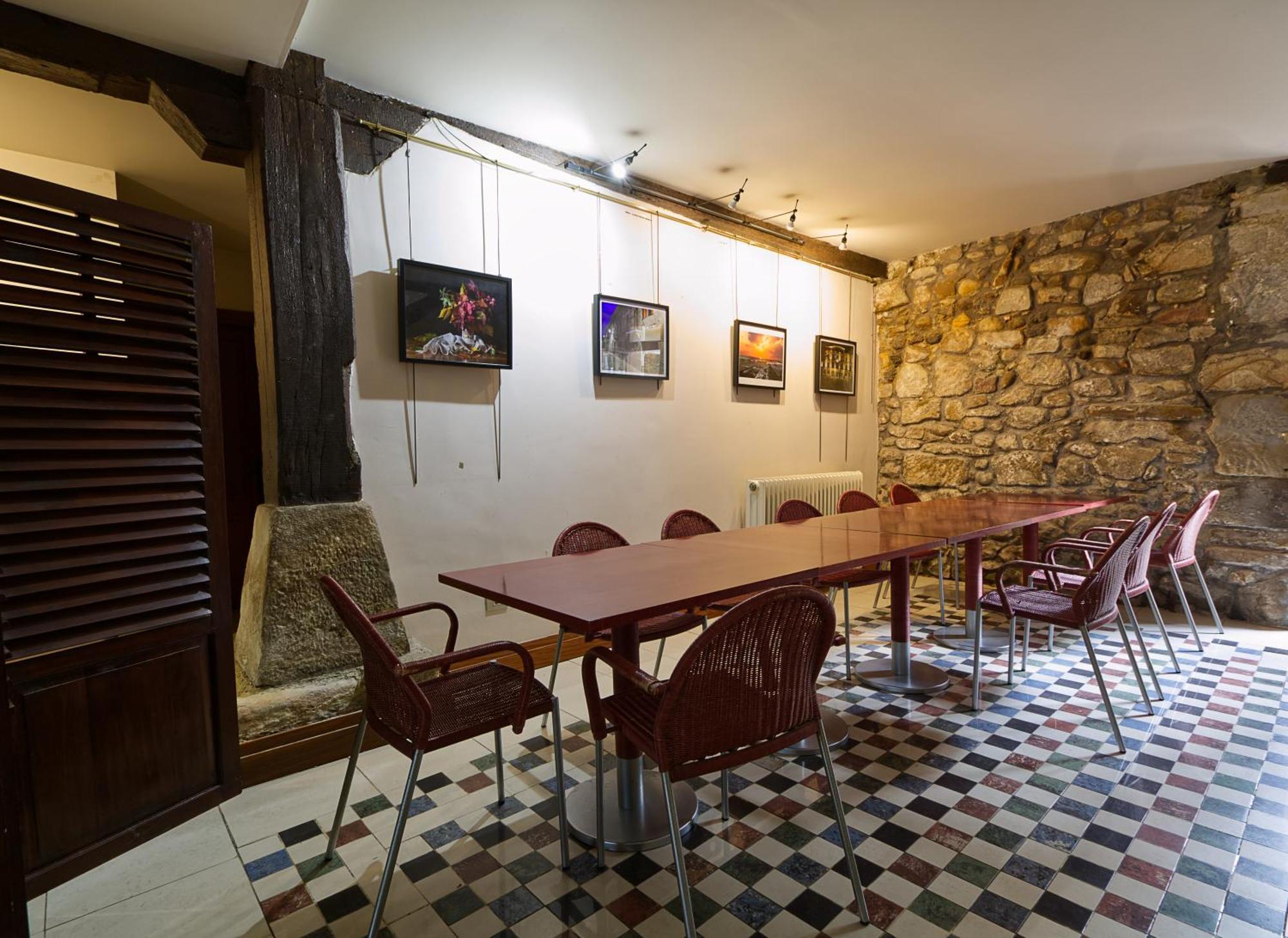 Hotel Konbenio Amorebieta-Etxano Ngoại thất bức ảnh